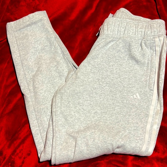Adidas jogger set - Picture 1 of 5